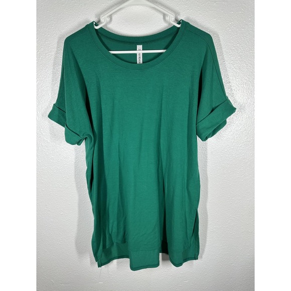 Zenana Outfitters Tops - Zenana Premium Shirt Womens Small Green Scoop Neck Short Sleeve Tunic‎ Top